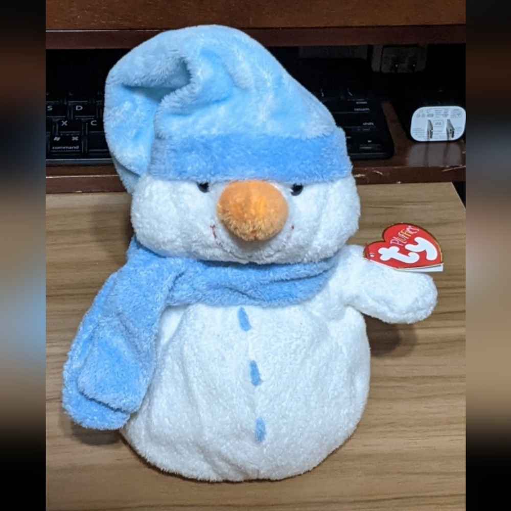 Ty Pluffies Windchill the Snowman (2004)
